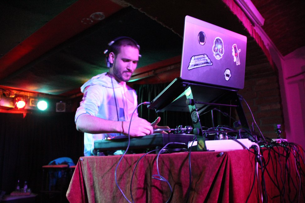 24. 2. Gonobeats (Bushee, Dub_Tone in YooRonYa)